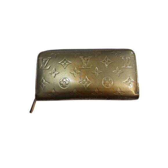 Louis Vuitton Vernis Monogram Enamel Gold Patent Leather Zippy Long Wallet